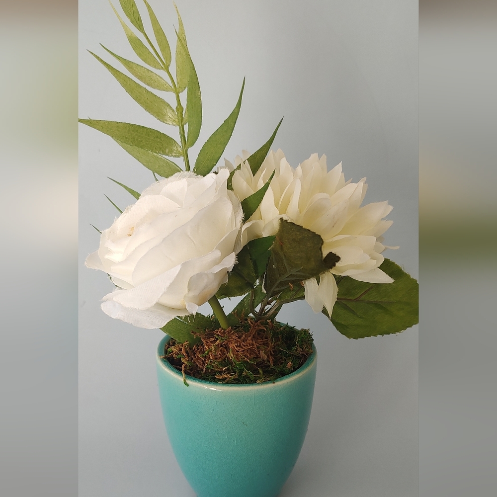 Chic Faux Floral Arrangement in Turquoise Vase